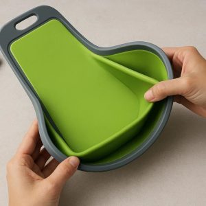 Foldable Silicone Cutting Board - Space-Saving & Travel-Friendly